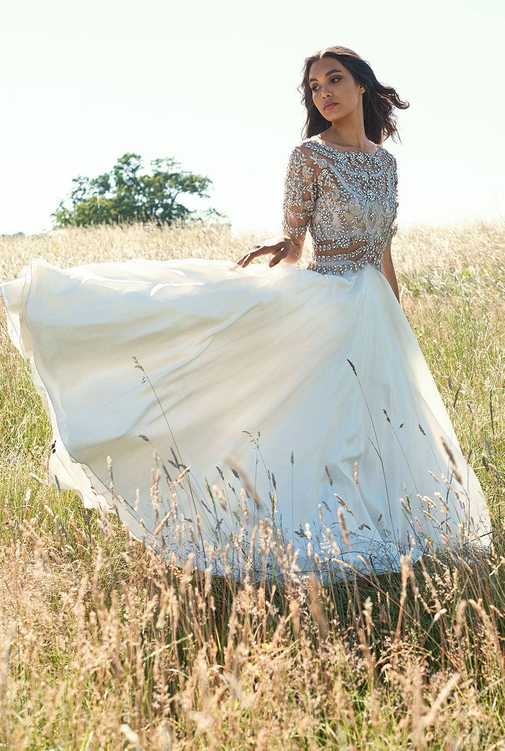 Ivory Lace A-Line Royal Bridal Gown